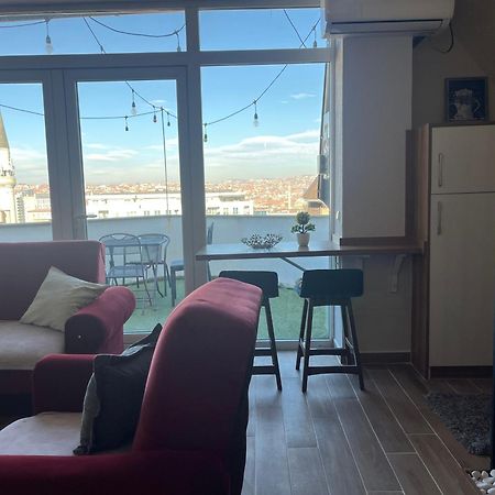 Ora-Prn,Cosy Apartment In The City Center Pristina Exterior foto